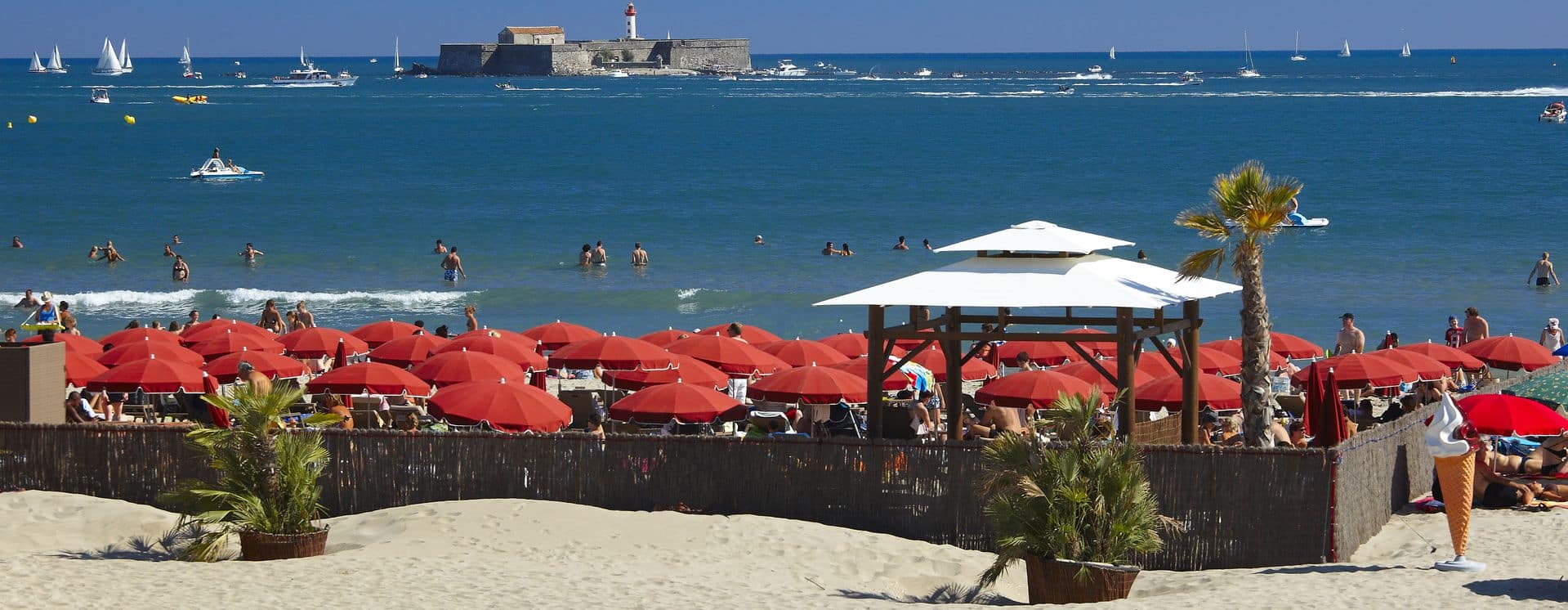 les activités nautiques et les balades en bateau sur la mer et le Canal du Midi au Cap d'Agde, Vias et Portiragnes