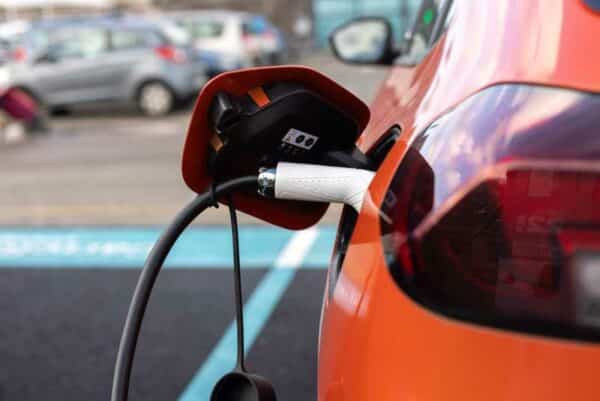 Bornes de recharges électriques - Office de Tourisme Cap d'Agde Méditerranée