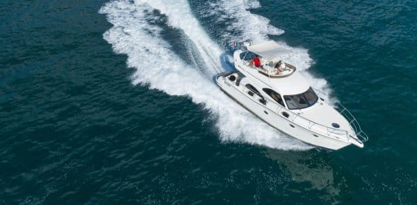 Naviguez sur la mer Méditerranée ou le Canal du Midi avec nos locations de bateaux au Cap d'Agde, Agde, Vias ou Portiragnes